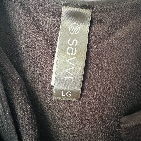 Savvi Lalani Bodycon Dress - Picture 2 of 4